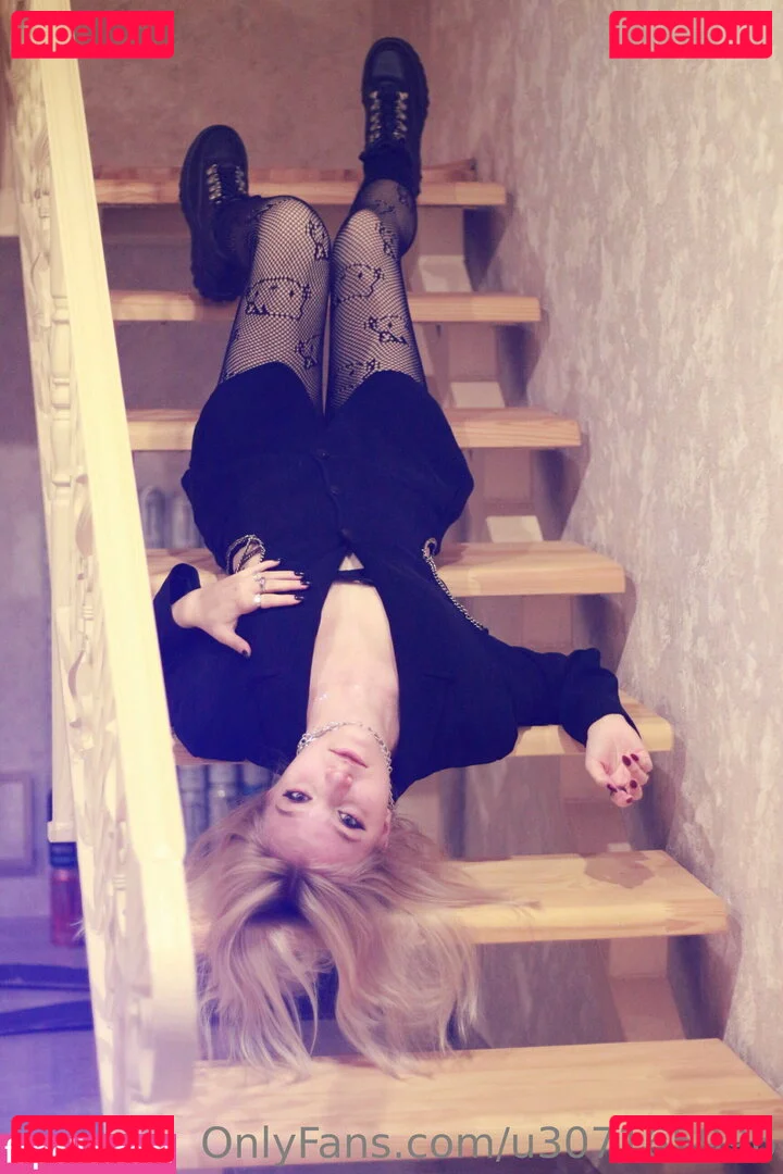 mori_midori Onlyfans Photo Gallery 