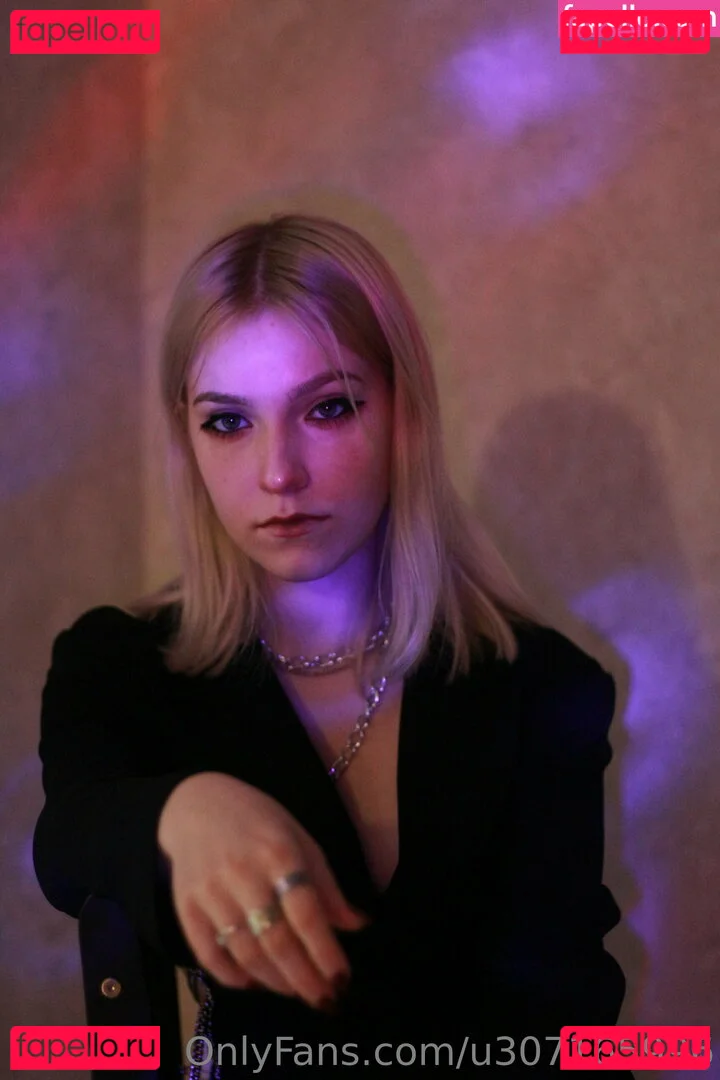 mori_midori Onlyfans Photo Gallery 