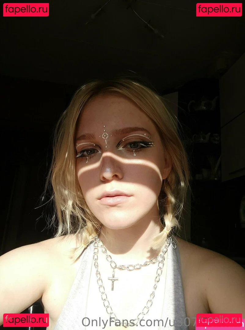 mori_midori Onlyfans Photo Gallery 