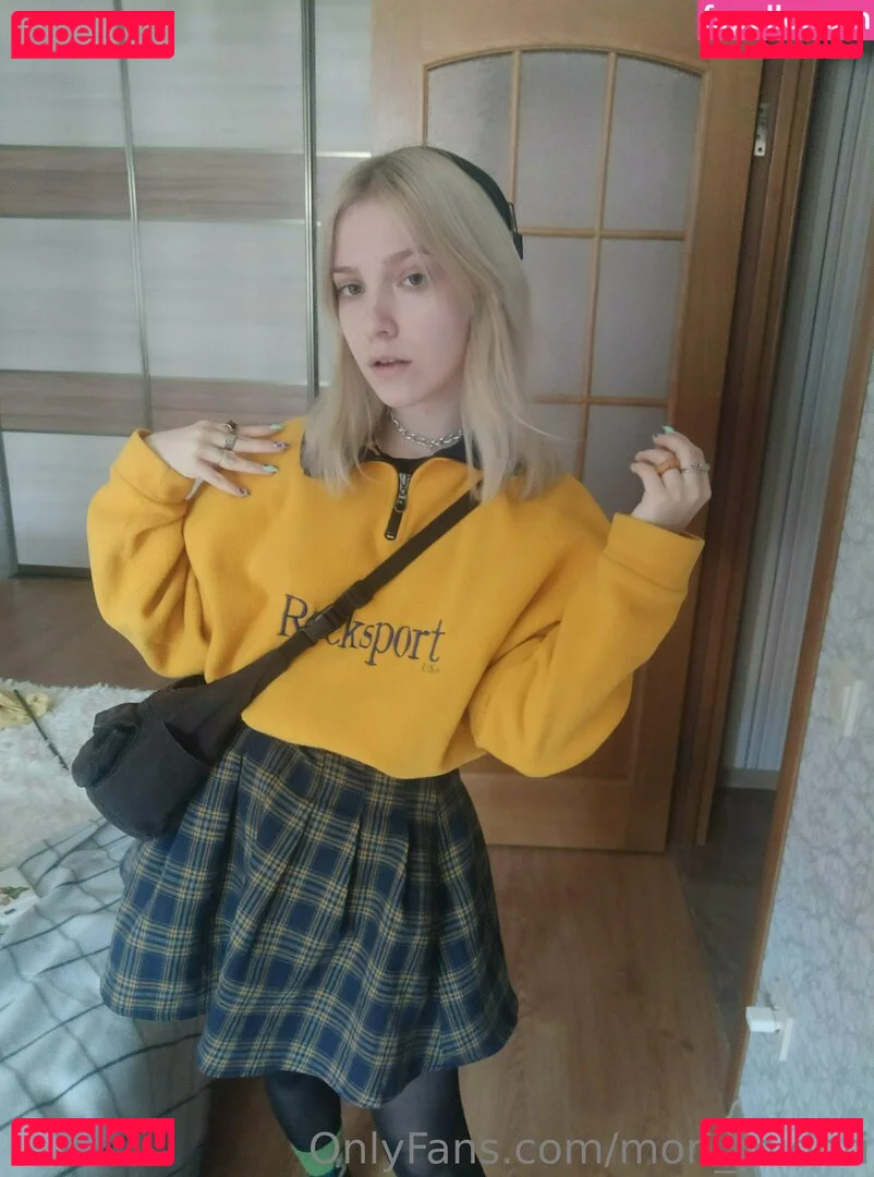 mori_midori Onlyfans Photo Gallery 