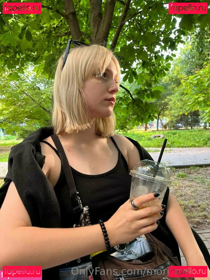 mori_midori Onlyfans Photo Gallery 