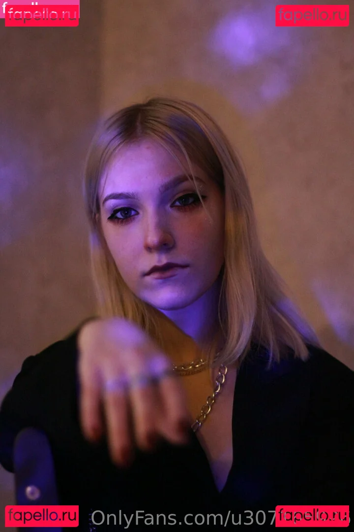 mori_midori Onlyfans Photo Gallery 