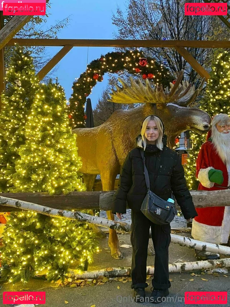 mori_midori Onlyfans Photo Gallery 