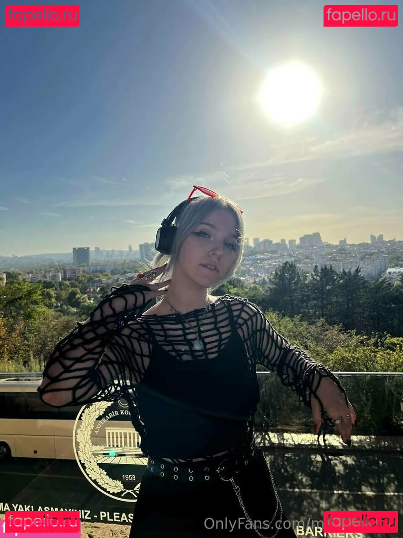 mori_midori Onlyfans Photo Gallery 