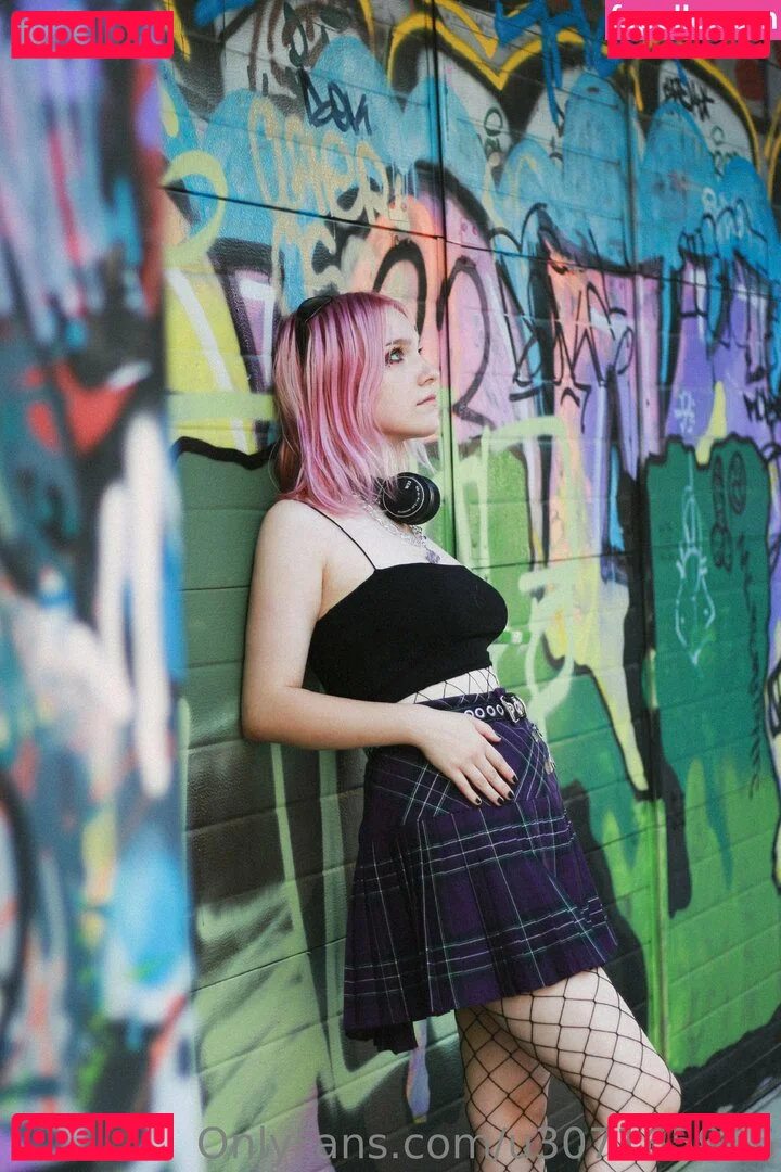 mori_midori Onlyfans Photo Gallery 