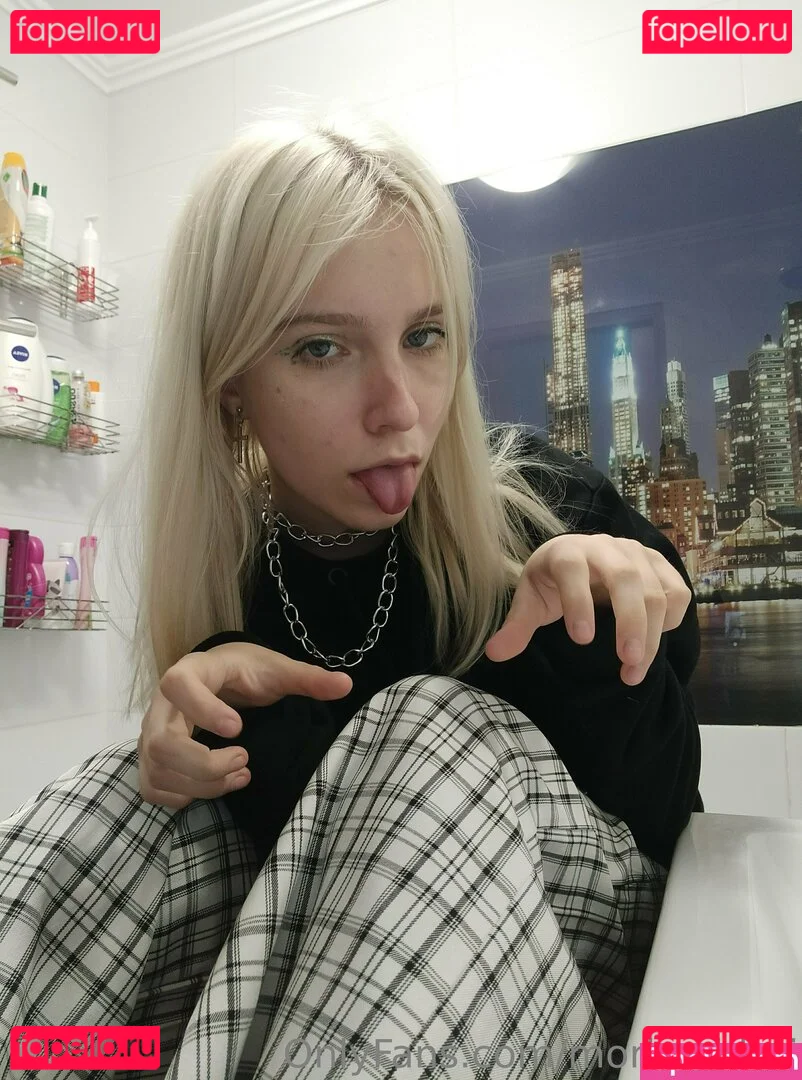 mori_midori Onlyfans Photo Gallery 