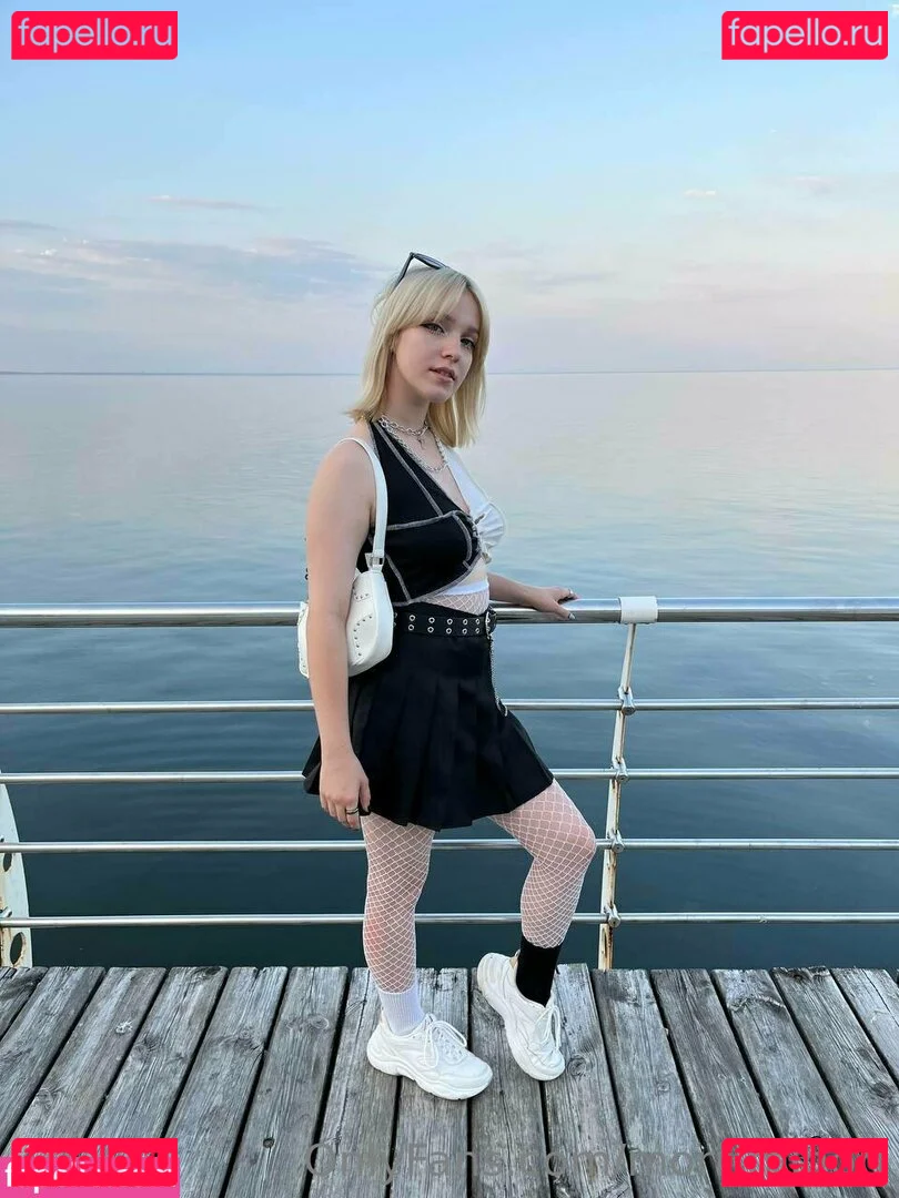 mori_midori Onlyfans Photo Gallery 