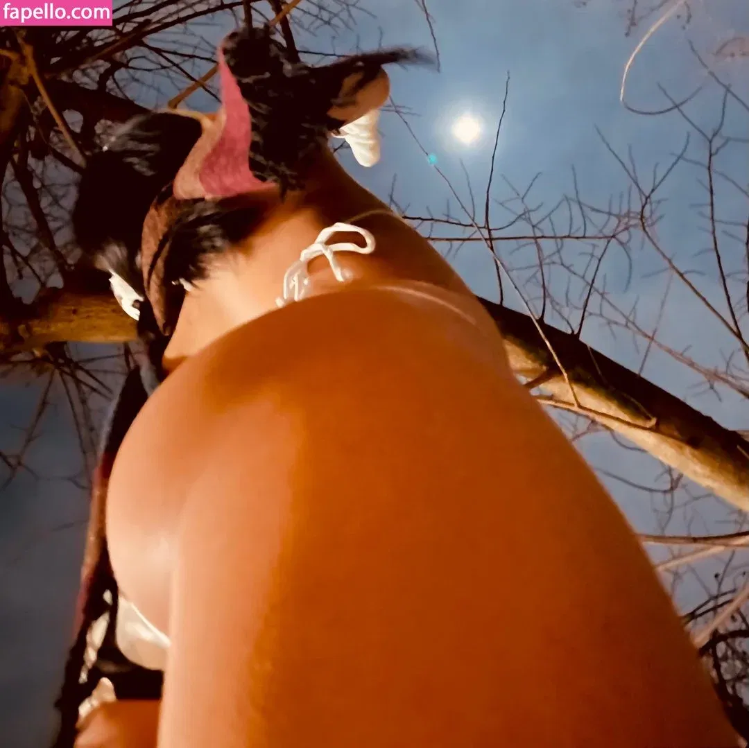 Yanagimaru Onlyfans Photo Gallery 