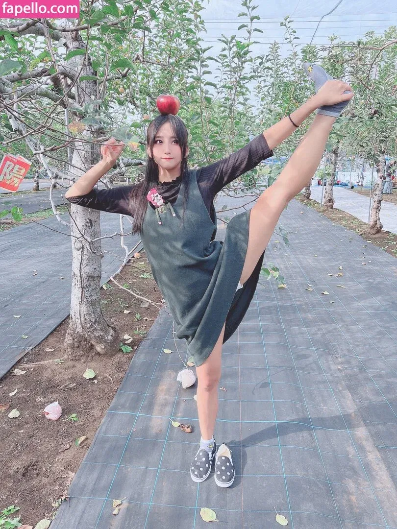 Yanagimaru Onlyfans Photo Gallery 