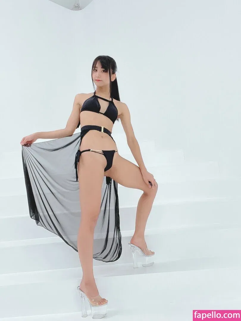 Yanagimaru Onlyfans Photo Gallery 