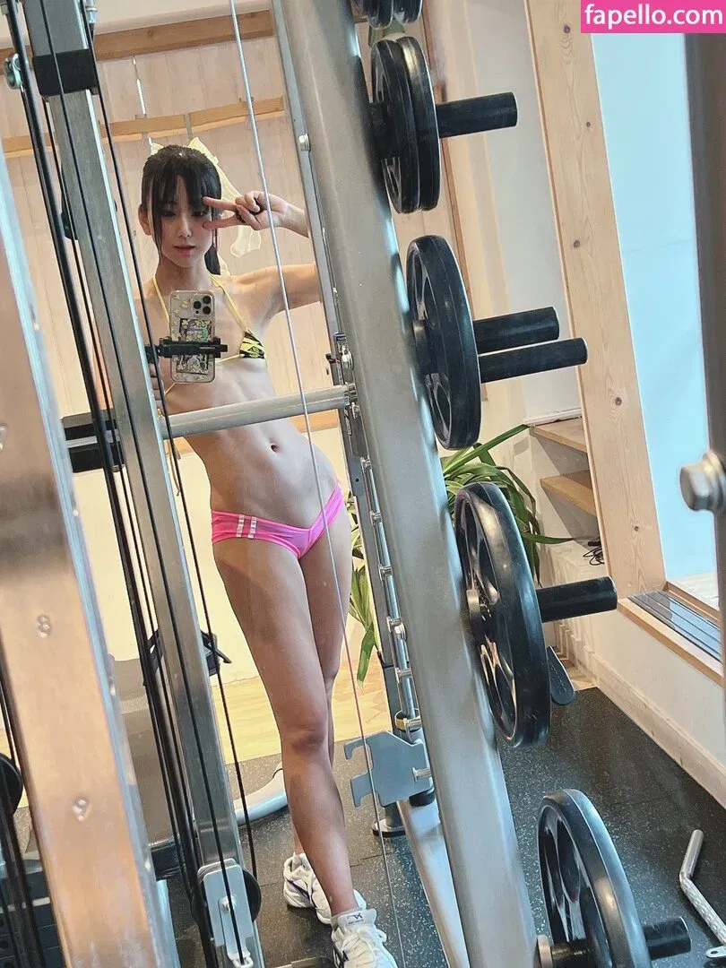 Yanagimaru Onlyfans Photo Gallery 