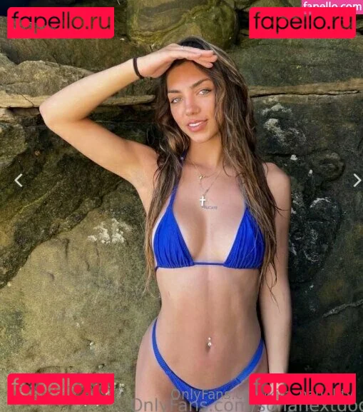 kira_naughty Onlyfans Photo Gallery 