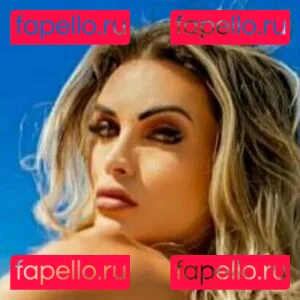 kira_naughty Onlyfans Photo Gallery 