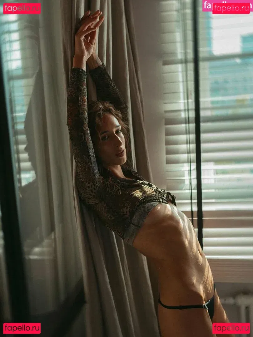 Hyperreaaal Onlyfans Photo Gallery 