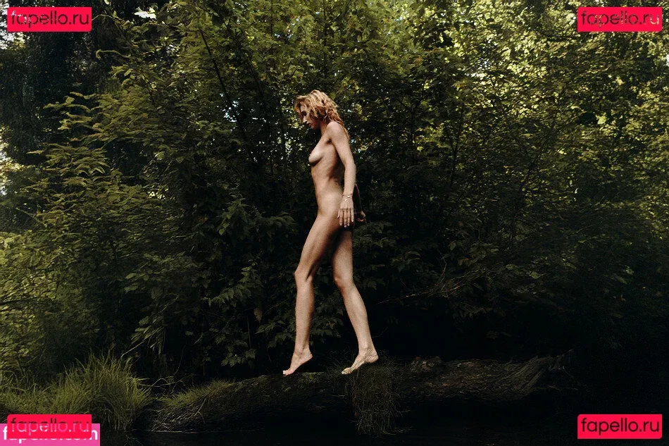 Hyperreaaal Onlyfans Photo Gallery 