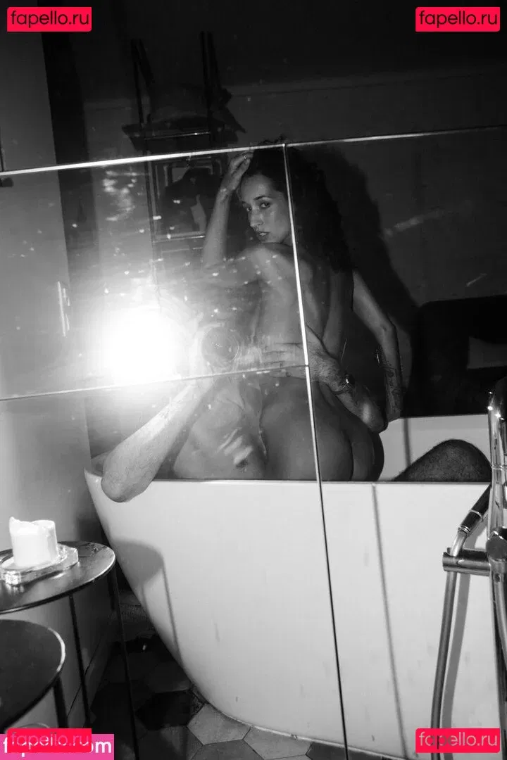 Hyperreaaal Onlyfans Photo Gallery 