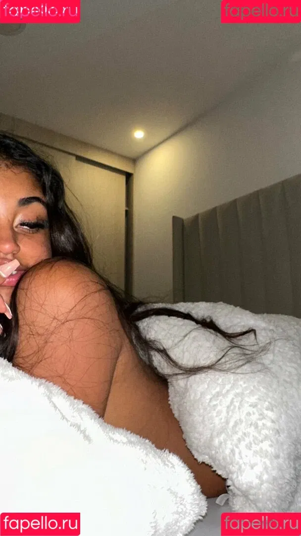 Juliethoflreal Onlyfans Photo Gallery 