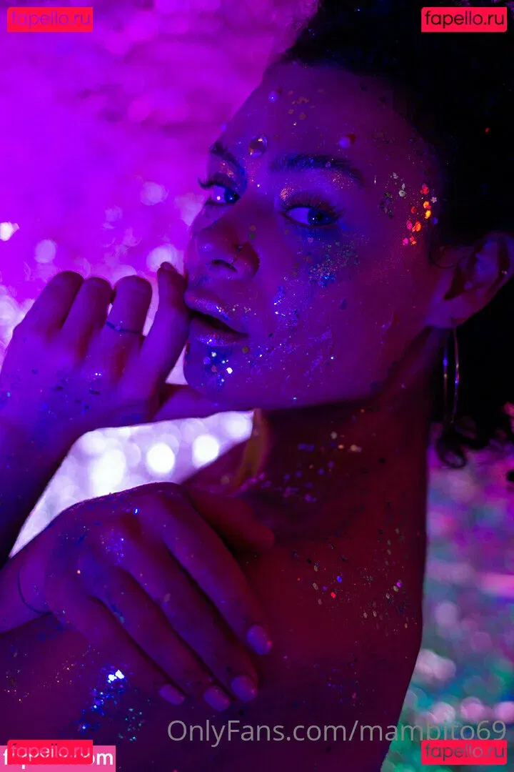 mambito69 Onlyfans Photo Gallery 