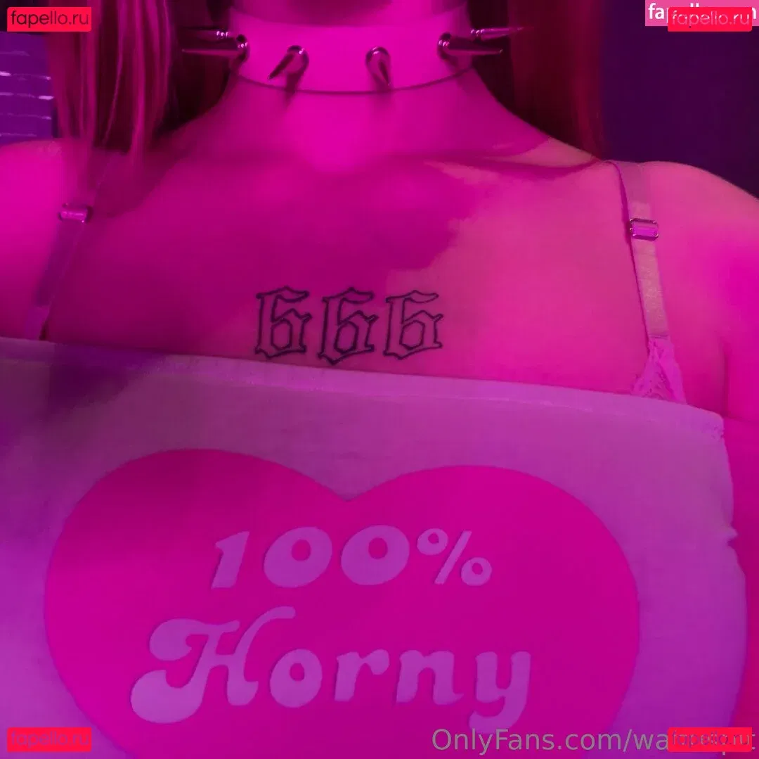 strawberrywolfgirl Onlyfans Photo Gallery 