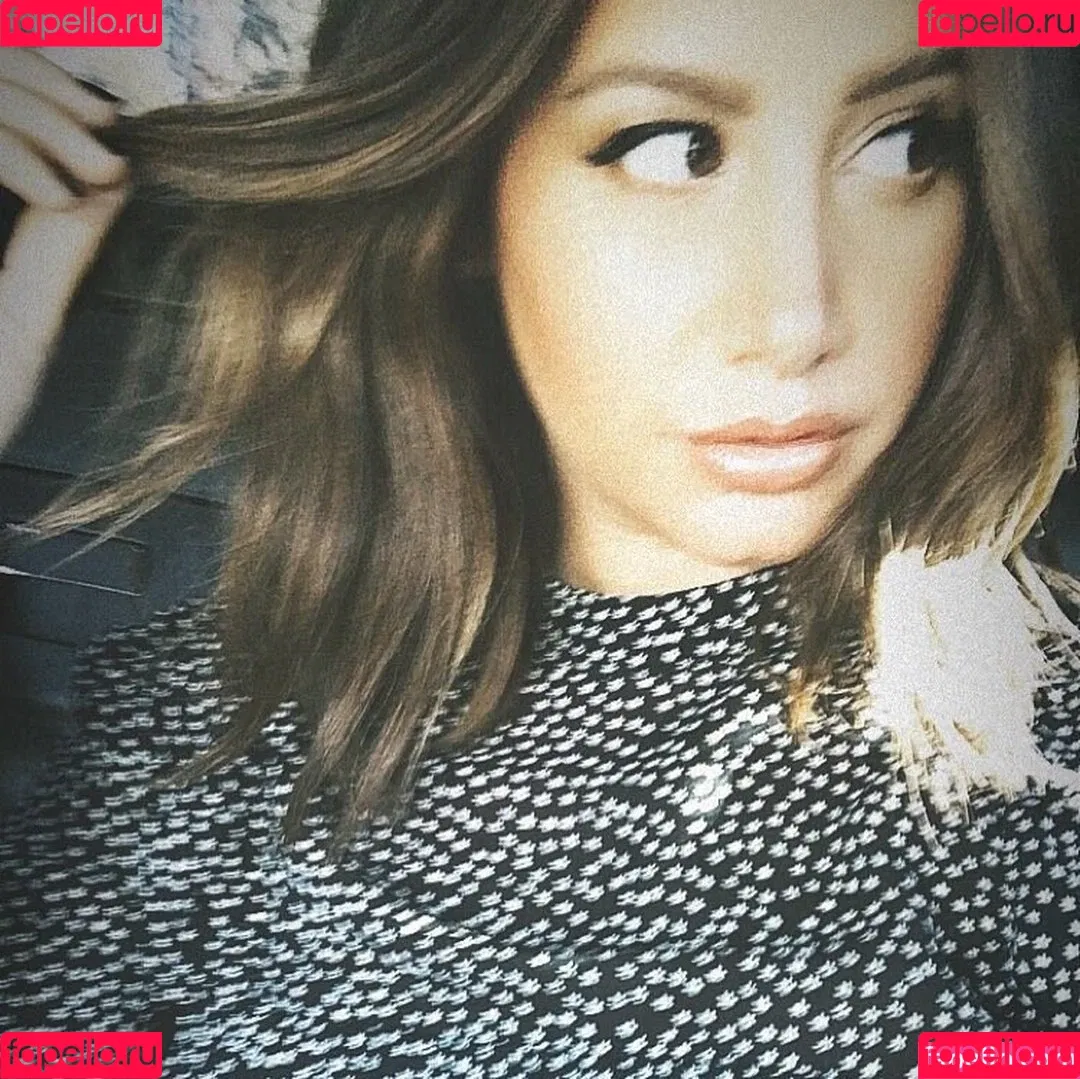 Ashley Tisdale Onlyfans Photo Gallery 