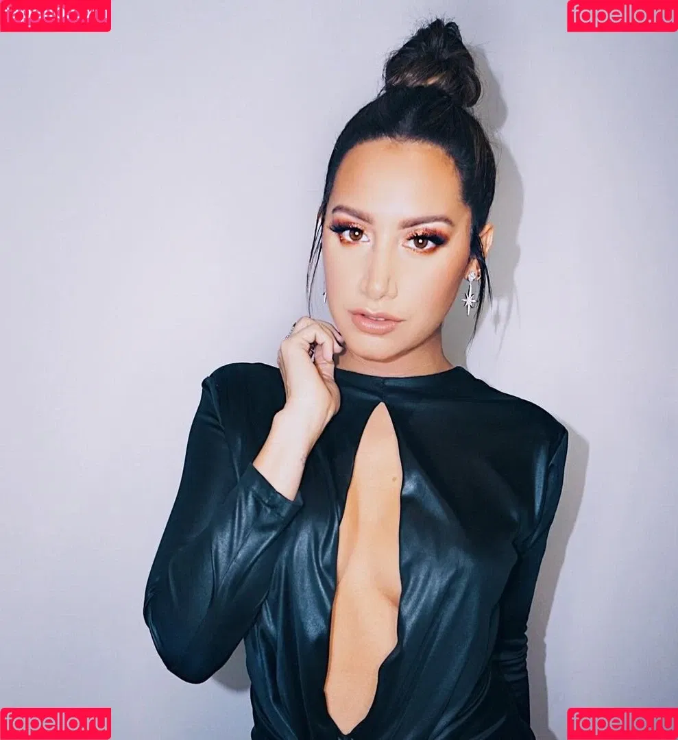 Ashley Tisdale Onlyfans Photo Gallery 