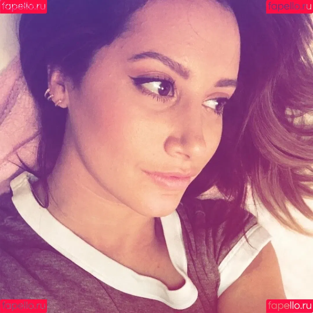 Ashley Tisdale Onlyfans Photo Gallery 