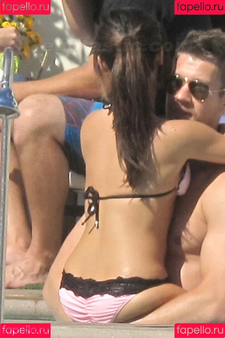 Ashley Tisdale Onlyfans Photo Gallery 
