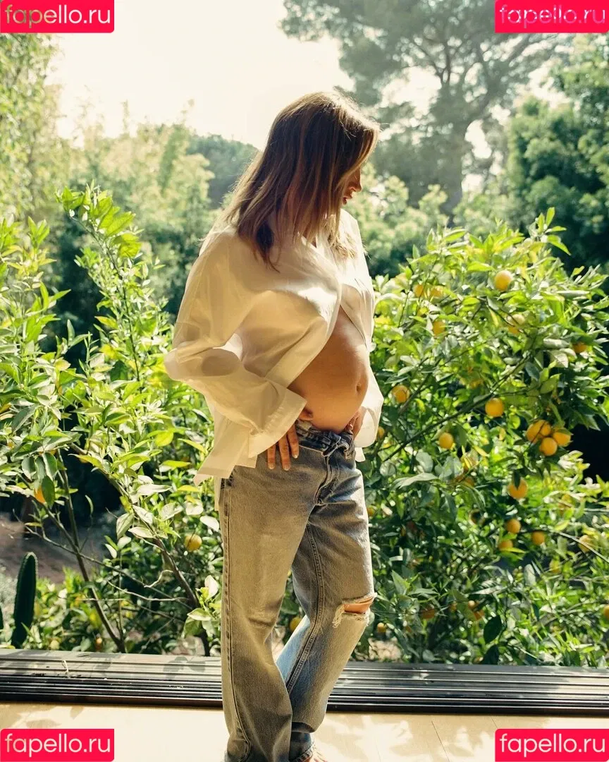 Ashley Tisdale Onlyfans Photo Gallery 