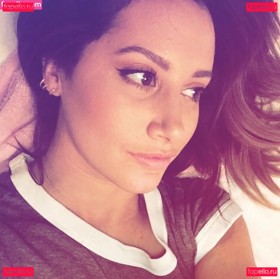 Ashley Tisdale Onlyfans Photo Gallery 