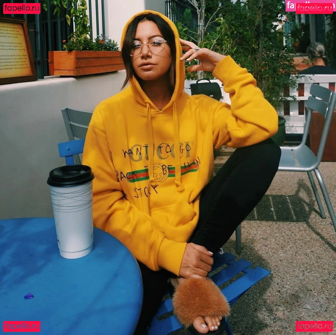 Ashley Tisdale Onlyfans Photo Gallery 