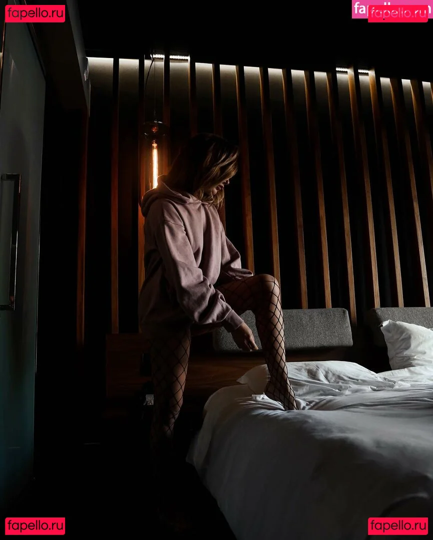 Ashley Tisdale Onlyfans Photo Gallery 