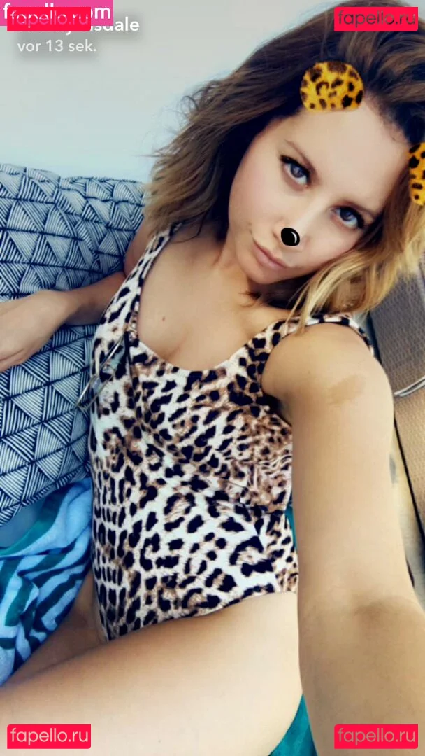 Ashley Tisdale Onlyfans Photo Gallery 