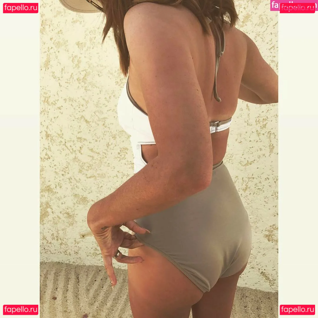 Ashley Tisdale Onlyfans Photo Gallery 