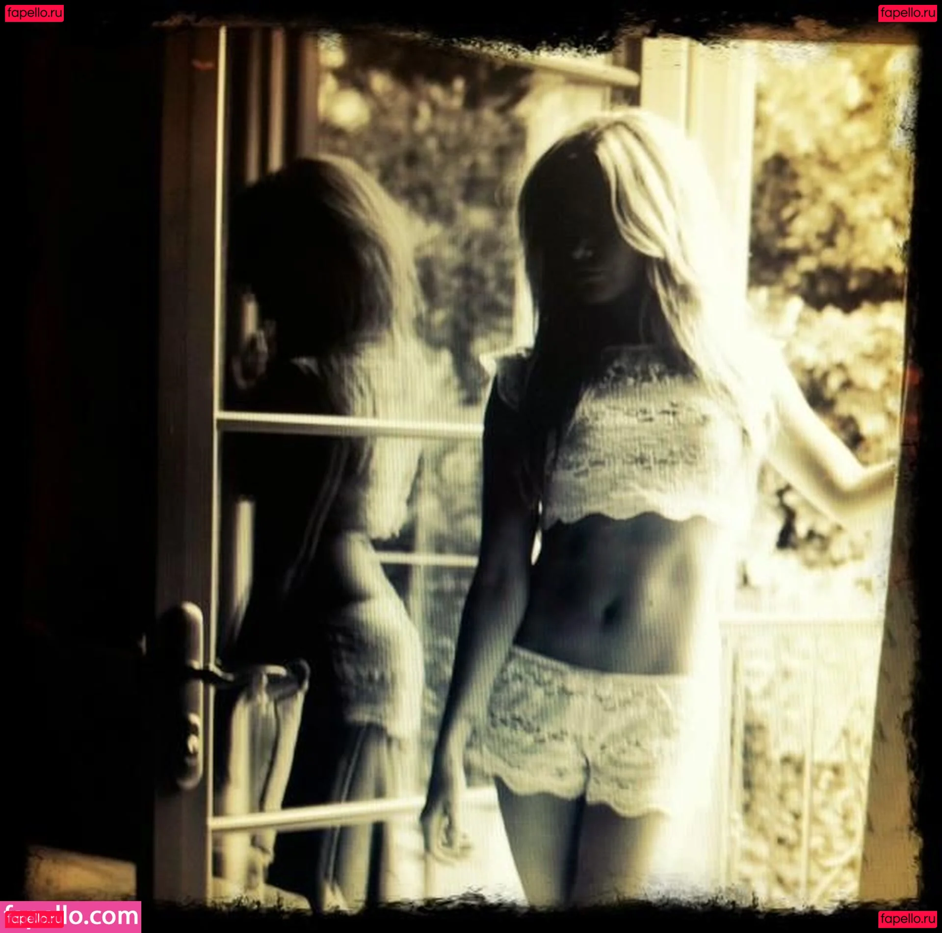 Ashley Tisdale Onlyfans Photo Gallery 