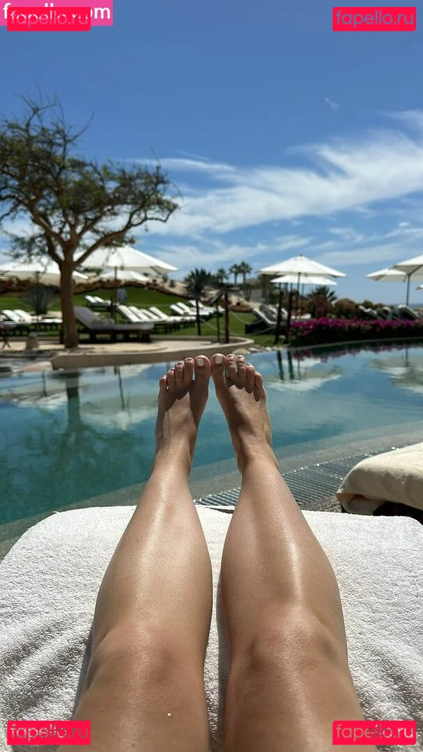 Ashley Tisdale Onlyfans Photo Gallery 