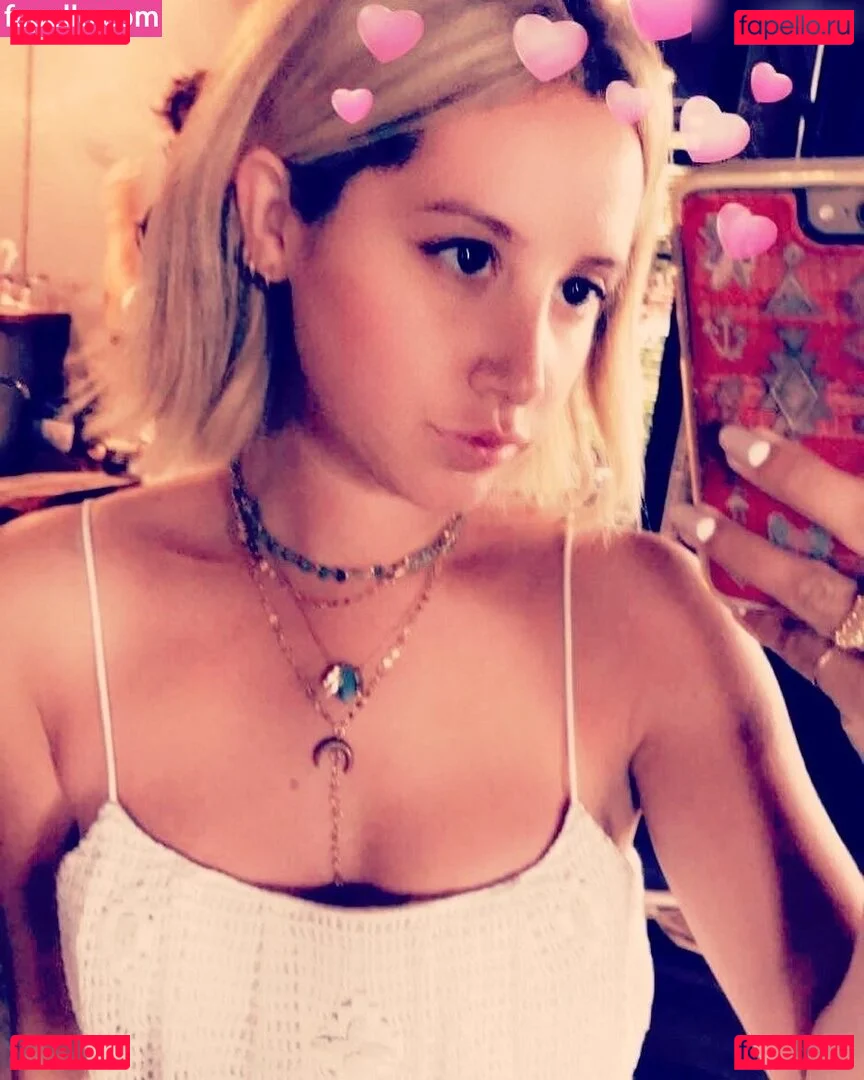 Ashley Tisdale Onlyfans Photo Gallery 