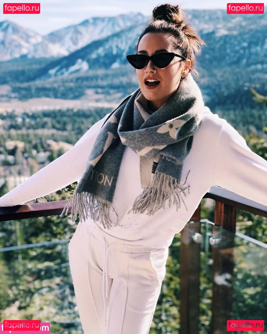 Ashley Tisdale Onlyfans Photo Gallery 