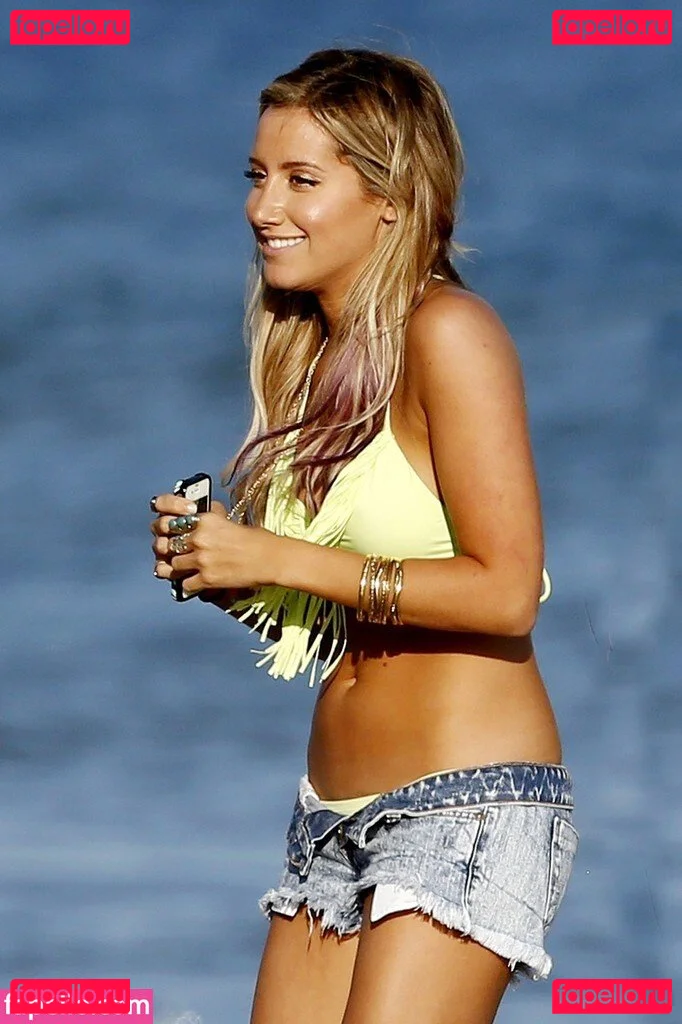 Ashley Tisdale Onlyfans Photo Gallery 