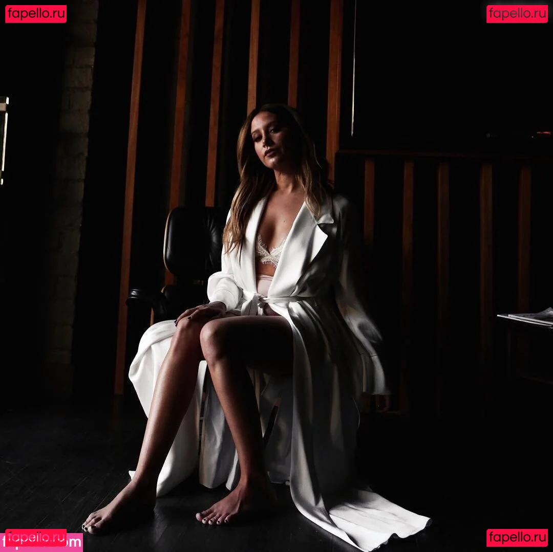 Ashley Tisdale Onlyfans Photo Gallery 