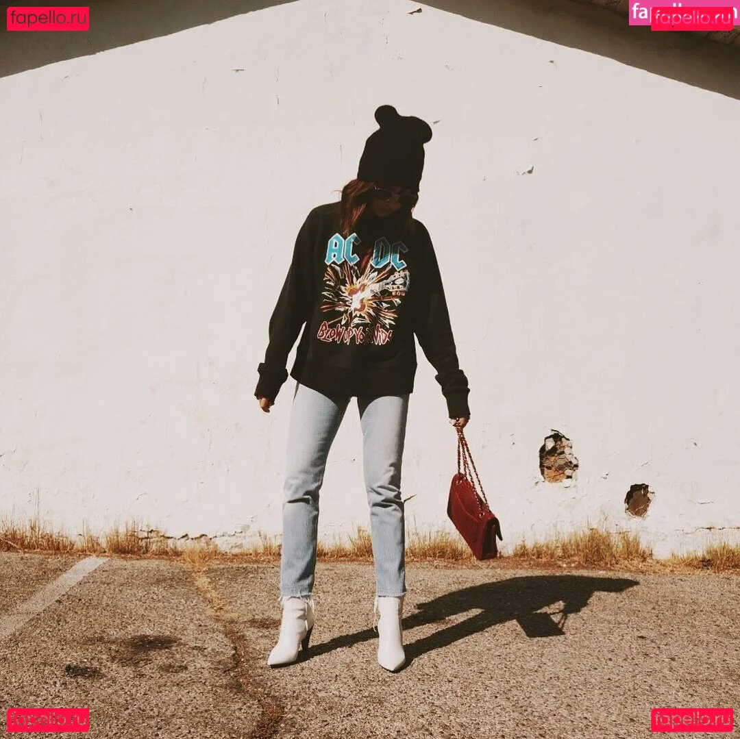 Ashley Tisdale Onlyfans Photo Gallery 