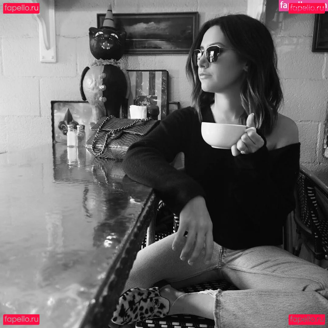 Ashley Tisdale Onlyfans Photo Gallery 