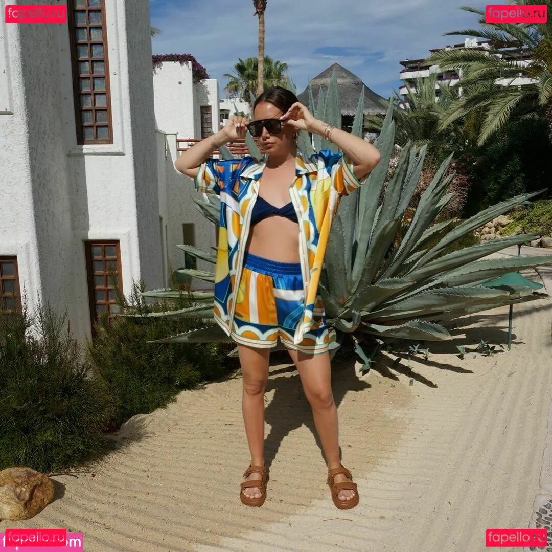 Ashley Tisdale Onlyfans Photo Gallery 