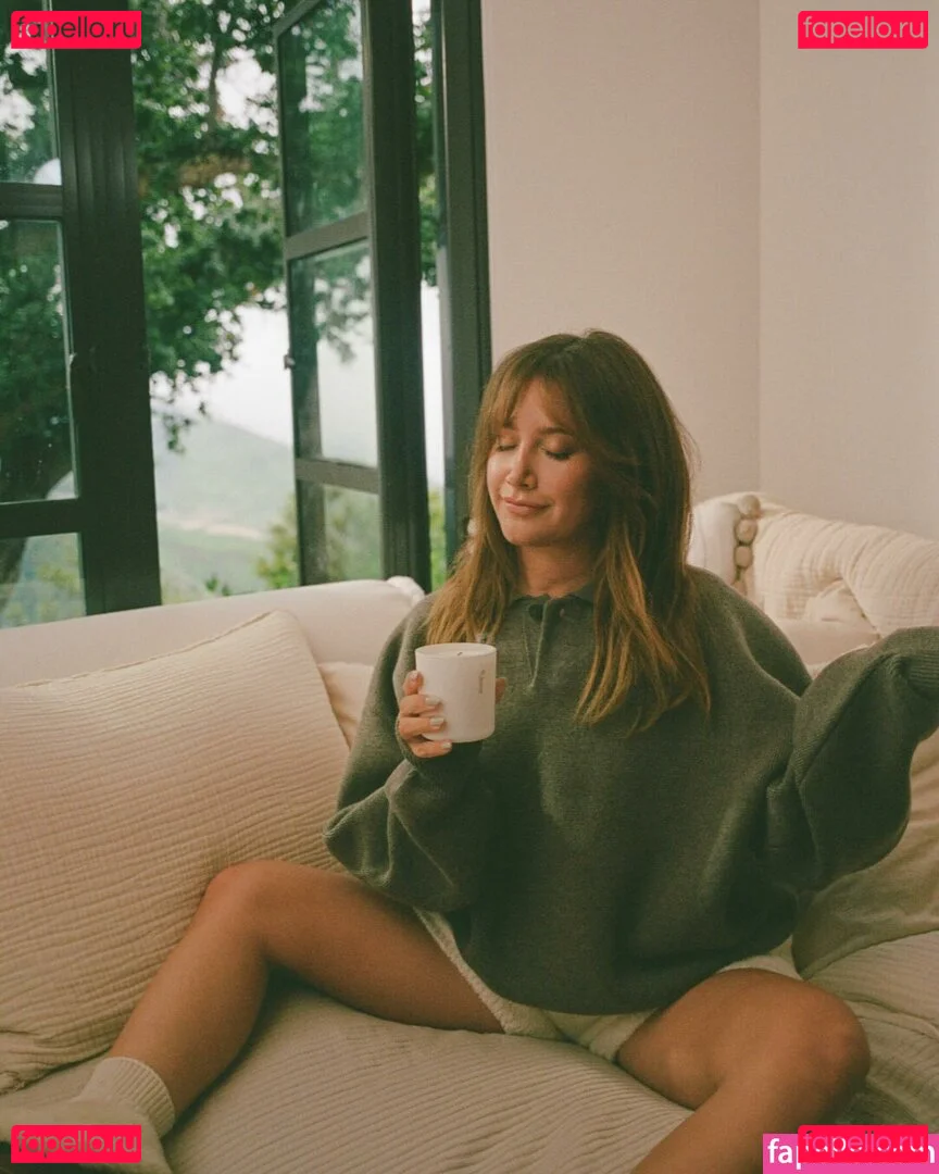 Ashley Tisdale Onlyfans Photo Gallery 