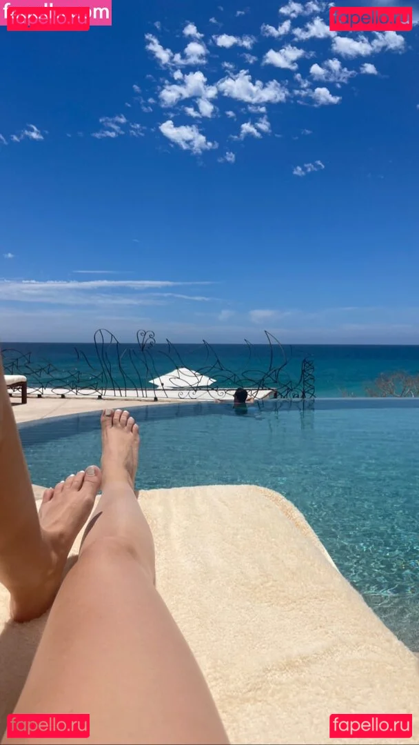 Ashley Tisdale Onlyfans Photo Gallery 