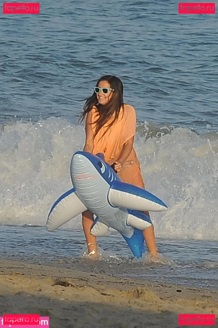 Ashley Tisdale Onlyfans Photo Gallery 