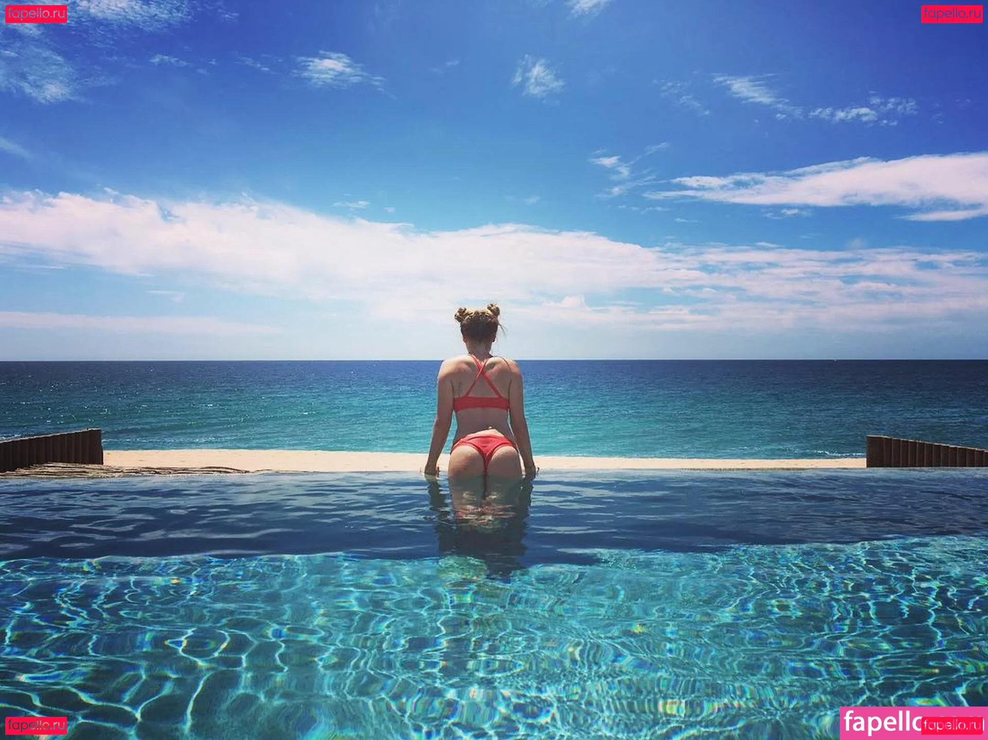 Ashley Tisdale Onlyfans Photo Gallery 