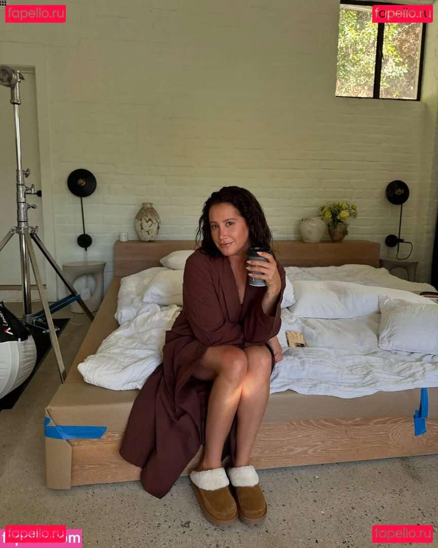 Ashley Tisdale Onlyfans Photo Gallery 