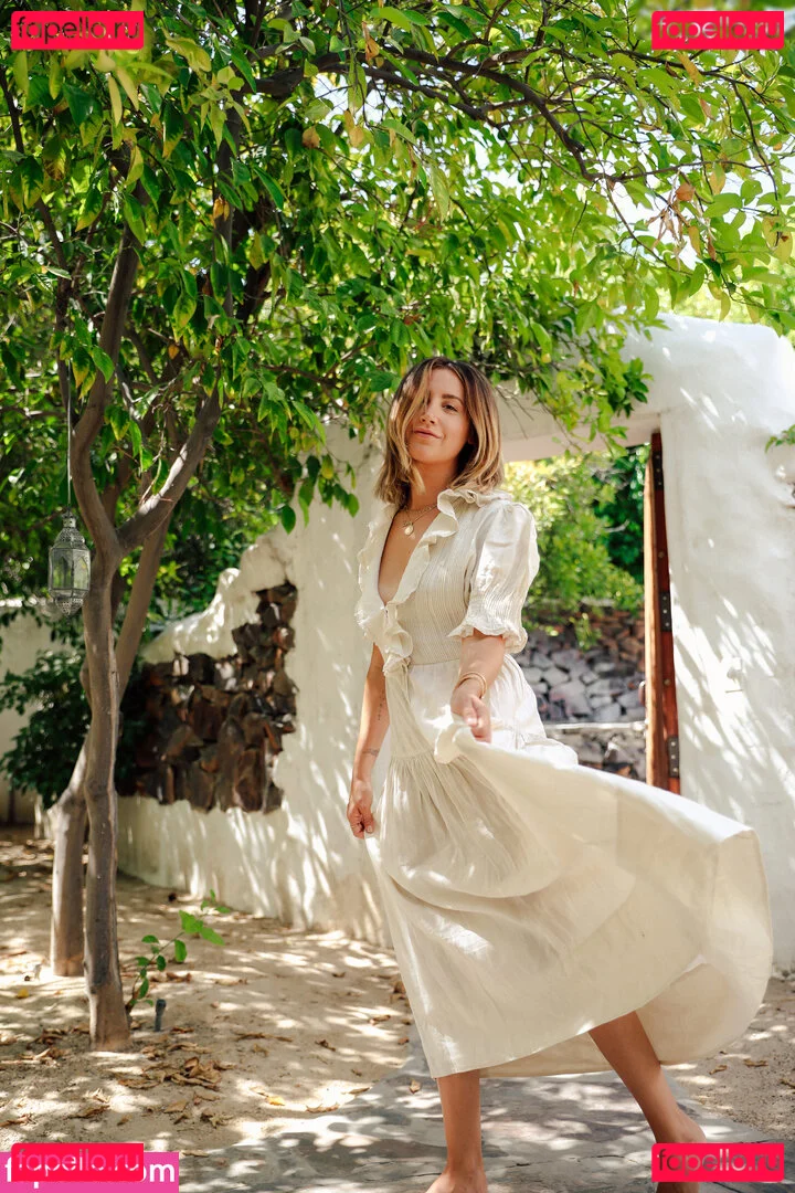 Ashley Tisdale Onlyfans Photo Gallery 