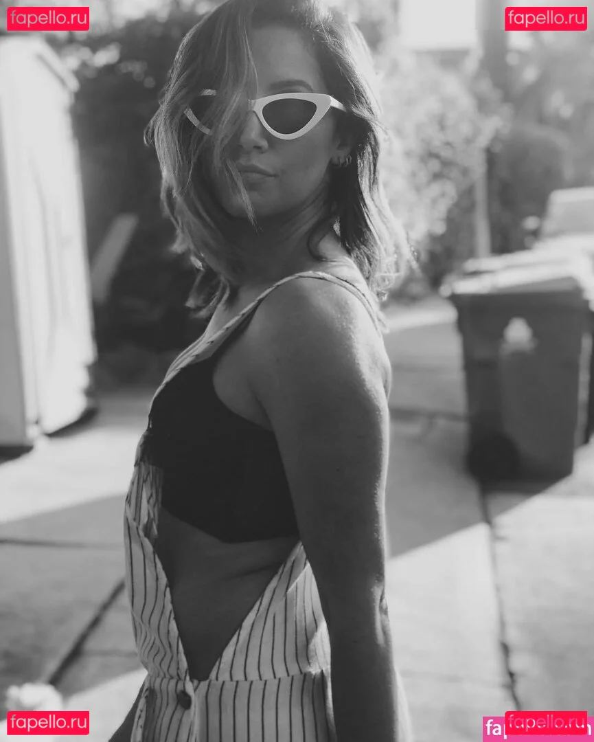 Ashley Tisdale Onlyfans Photo Gallery 