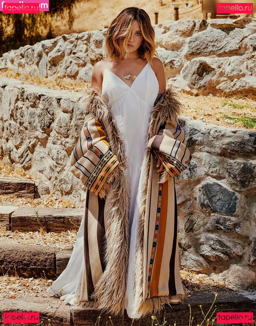 Ashley Tisdale Onlyfans Photo Gallery 